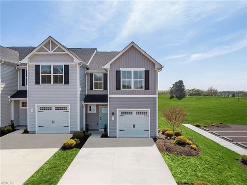 147 Summit View Ln, Franklin, VA, 23851-2078 | Card Image