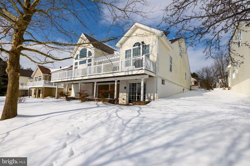 322 Mcneil Ln, WEST GROVE, PA, 19390-1379 | Card Image