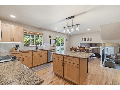 23981 Glenmoor Dr, Parker, CO, 80138-3159 | Card Image