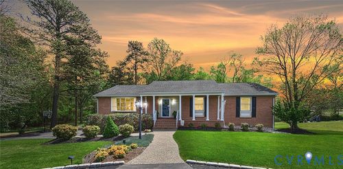 8064 S Mayfield Ln, Mechanicsville, VA, 23111-2228 | Card Image