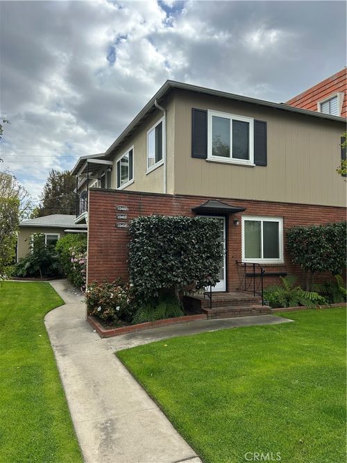 10458 Riverside Dr, Toluca Lake, CA, 91602-2445 | Card Image