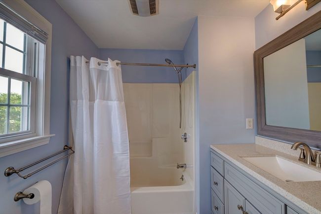 327 - 327 Tilden Commons Ln, Condo with 2 bedrooms, 2 bathrooms and 1 parking in Braintree MA | Image 11