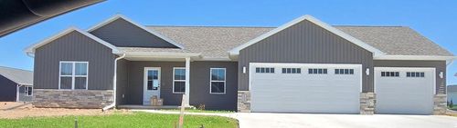 W6886 Mcallister Drive, GREENVILLE, WI, 54942 | Card Image