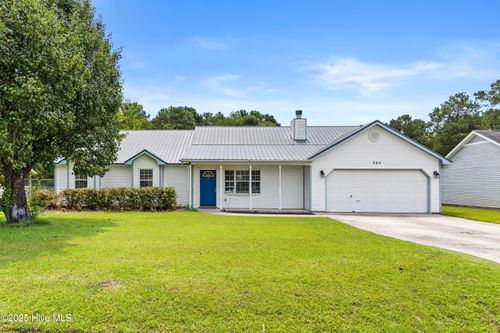 305 Josie Ct, Hubert, NC, 28539-4526 | Card Image