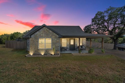 2922 Centaurus Way, Granbury, TX, 76048-5731 | Card Image