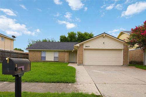 2907 W Greens Rd, Houston, TX, 77067-3345 | Card Image