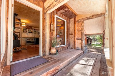 large covered porch | Image 2