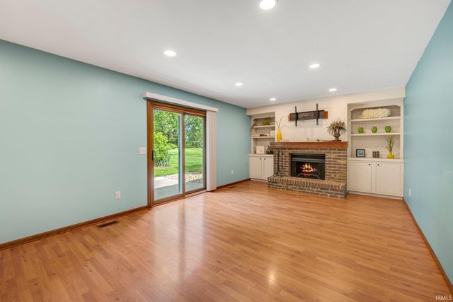 10715 Windsor Woods Blvd, House other with 4 bedrooms, 3 bathrooms and null parking in Fort Wayne IN | Image 19