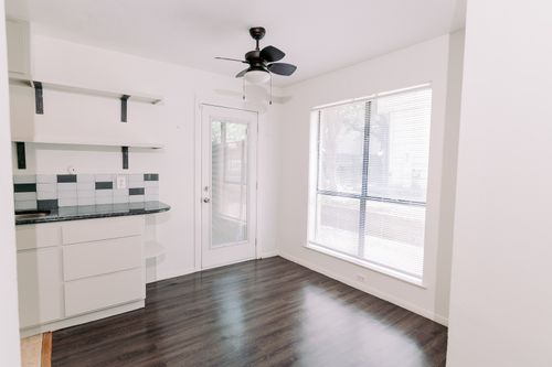 apt-301-6646 E Lovers Ln, Dallas, TX, 75214-1616 | Card Image