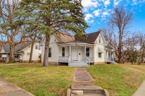1534 N Grant Ave, Springfield, MO, 65803-1744 | Card Image