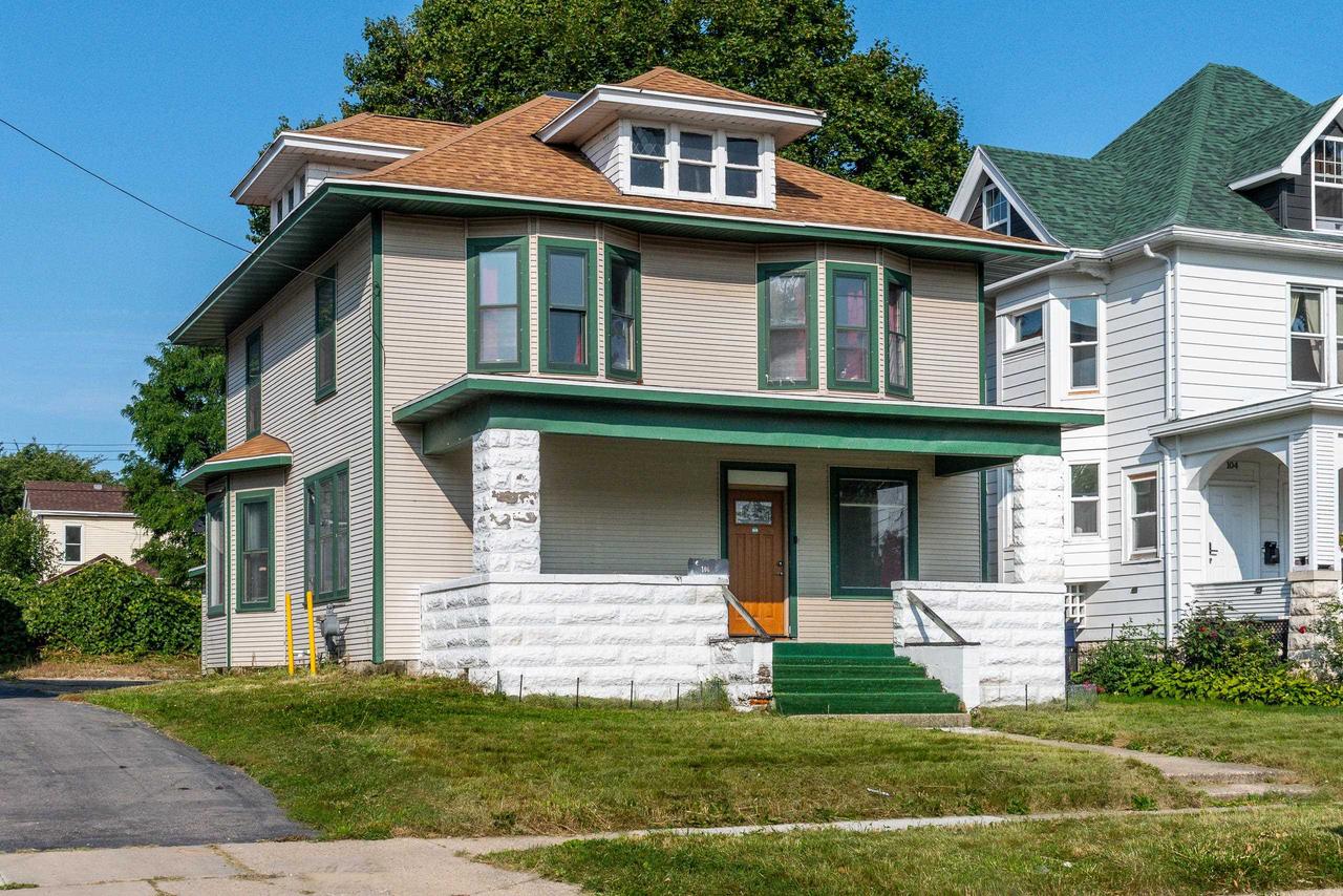 Academy St, Janesville, WI 53548
