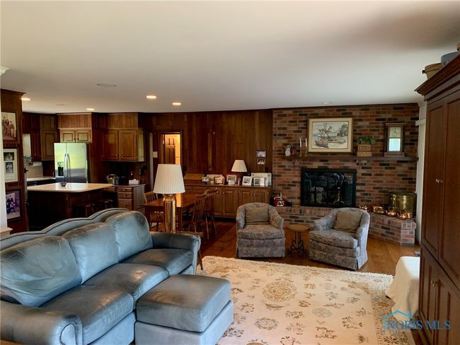 202 Belfast Ln, House other with 5 bedrooms, 5 bathrooms and 2 parking in Bryan OH | Image 4