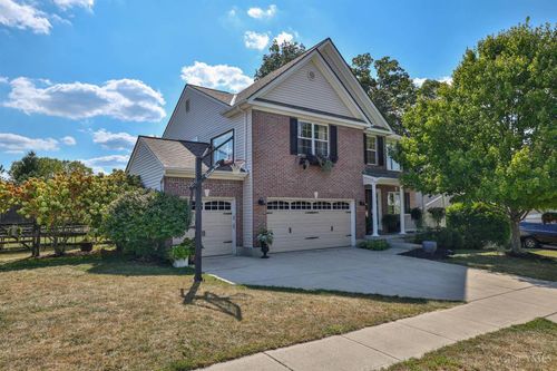 5209 Man O War Dr, Morrow, OH, 45152-5015 | Card Image