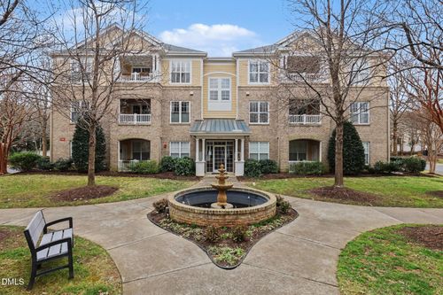 203-3121 Hemlock Forest Cir, Raleigh, NC, 27612-2318 | Card Image