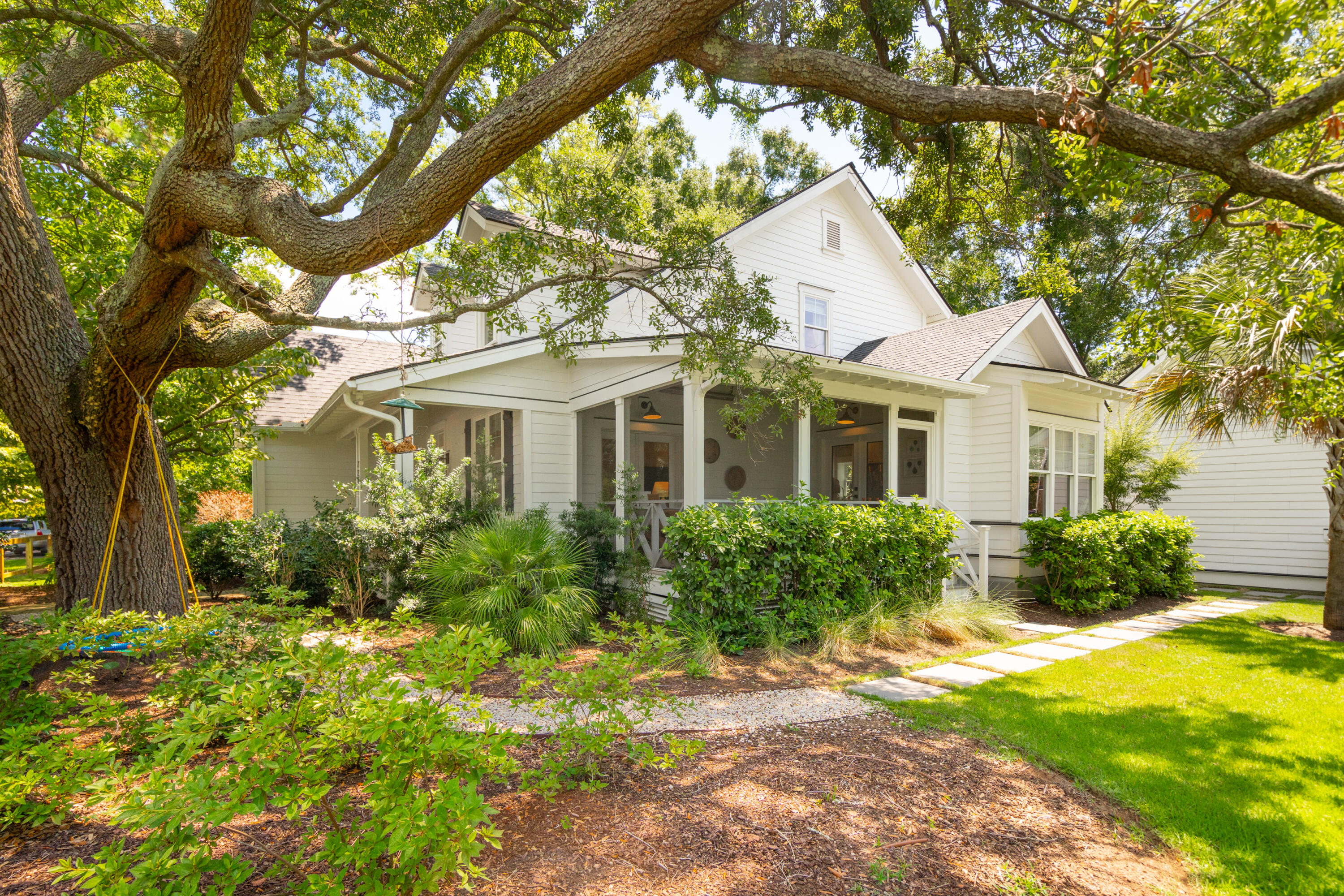 Adluh St, Mount Pleasant, SC 29464