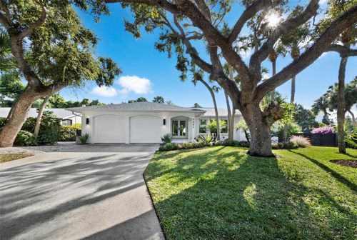 5341 Siesta Ct, SARASOTA, FL, 34242-1706 | Card Image