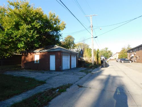 11539 Lakepointe St, Detroit, MI, 48224-1607 | Card Image