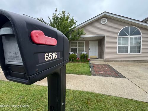 6516 Cottagemeadow Dr, Louisville, KY, 40218-3972 | Card Image
