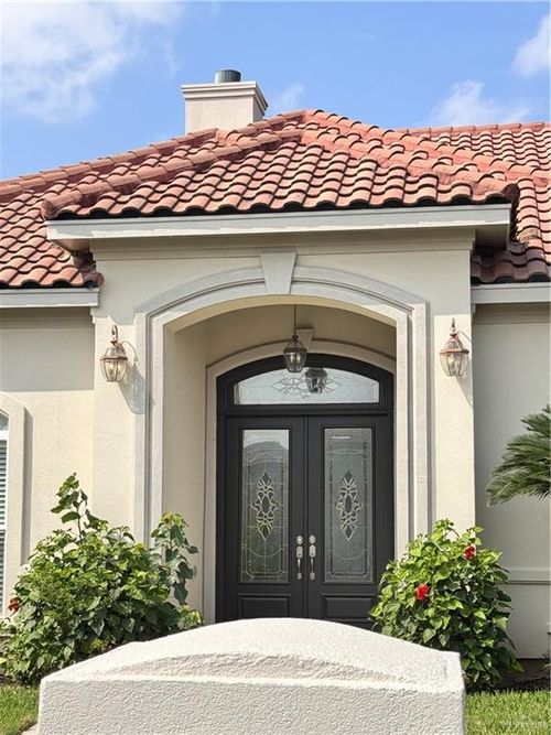 3616 S G St, McAllen, TX, 78503-1402 | Card Image