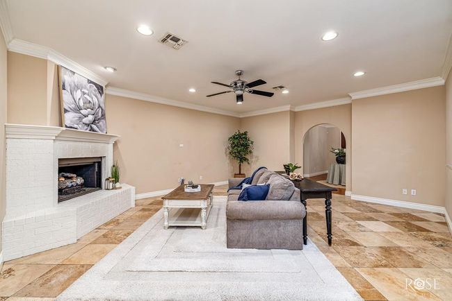 6014 Kingsbridge Dr, House other with 4 bedrooms, 3 bathrooms and 2 parking in San Angelo TX | Image 12