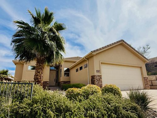 11-221 Emeraud Dr, St George, UT, 84770-4411 | Card Image