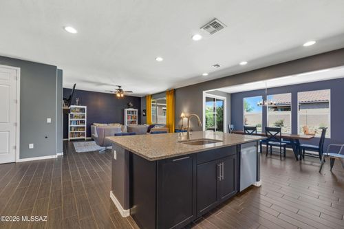 3518 W Tiana Ct, Tucson, AZ, 85742-5137 | Card Image