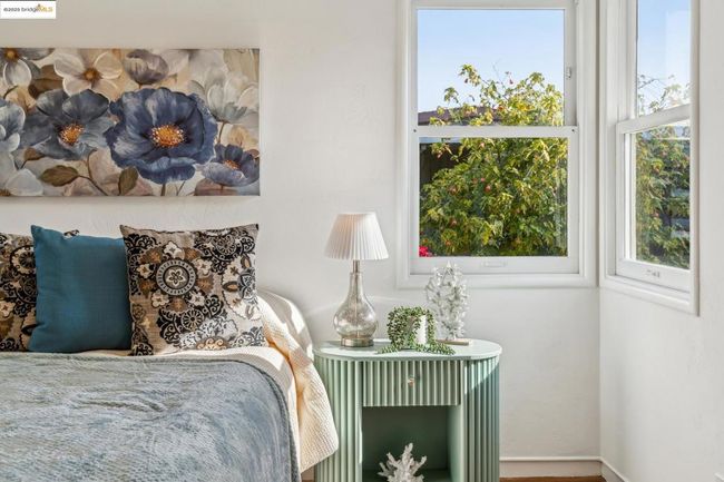 1040 Camelia St, House other with 2 bedrooms, 1 bathrooms and null parking in Berkeley CA | Image 23