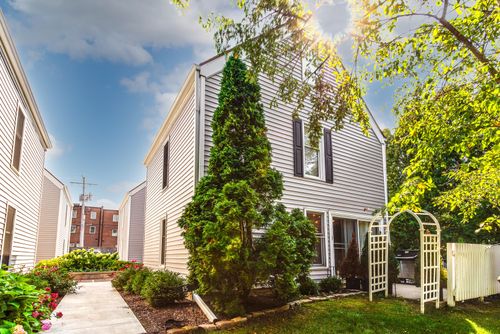 1-15 North Ave, Lake Bluff, IL, 60044-2193 | Card Image