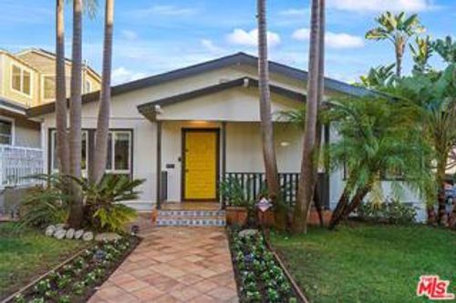 1102 Maple St, Santa Monica, CA, 90405 | Card Image