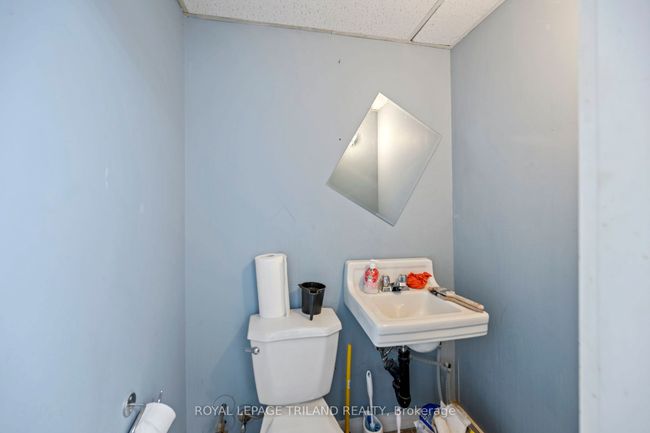 174 William St, Home with 0 bedrooms, 4 bathrooms and null parking in Port Stanley ON | Image 17