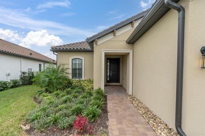 10693 Calluna Drive, House other with 3 bedrooms, 3 bathrooms and null parking in Odessa FL | Image 3