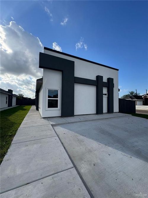 1604 Clinton Street, Harlingen, TX, 78550 | Card Image