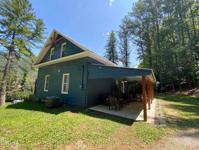 2622 Shawnee Ave E, House other with 4 bedrooms, 3 bathrooms and null parking in Big Stone Gap VA | Image 32