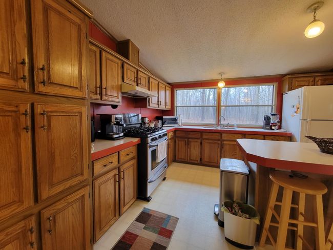 6104 Lake Rd, House other with 3 bedrooms, 2 bathrooms and null parking in STONE LAKE WI | Image 11
