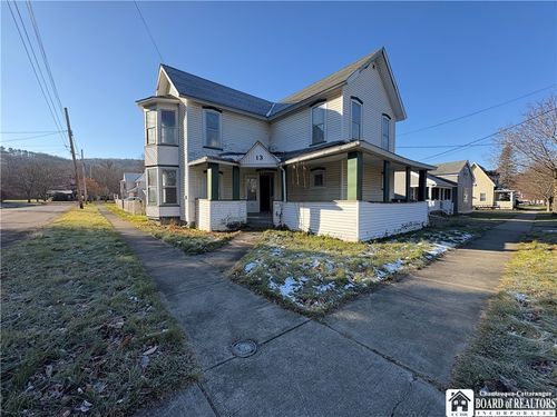 13 W Greenwood St, Andover, NY, 14806-9318 | Card Image