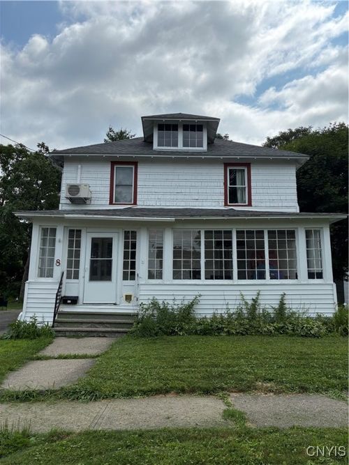 8 Pearl St, Cortland, NY, 13045-2404 | Card Image
