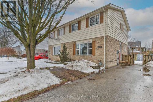 1091 Canfield Cres, Woodstock, ON, N4S8P3 | Card Image