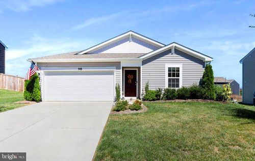 98 Saber Dr, CHARLES TOWN, WV, 25414-1206 | Card Image