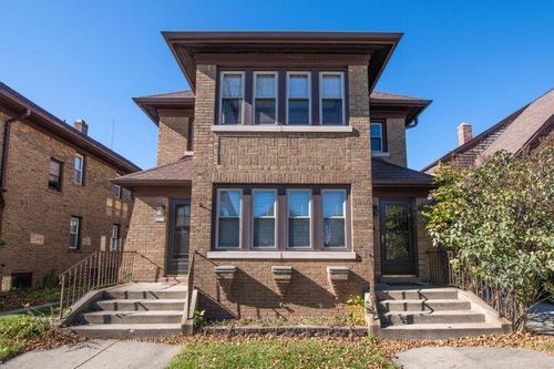 4217 N Newhall St, Shorewood, WI, 53211-1561 | Card Image