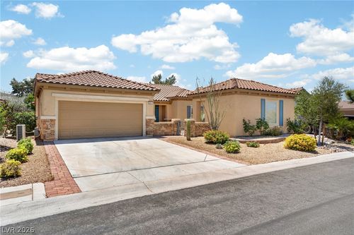 2517 Black River Falls Dr, Henderson, NV, 89044-1009 | Card Image