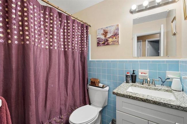 Main Bathroom | Image 22
