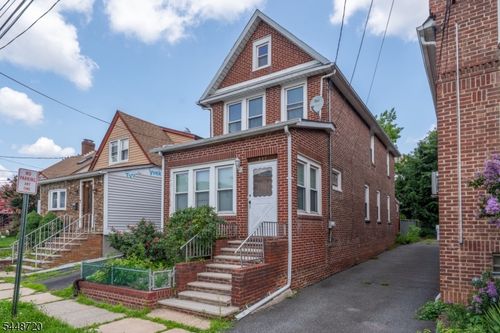 317 Mitchell Ave, Linden, NJ, 07036-4413 | Card Image