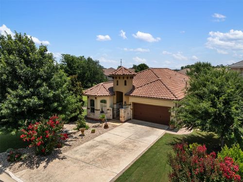 109 Limestone Dr, Georgetown, TX, 78628-6993 | Card Image