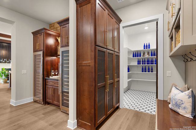 8170 Blue Oak, House other with 4 bedrooms, 5 bathrooms and null parking in Garden Ridge TX | Image 53
