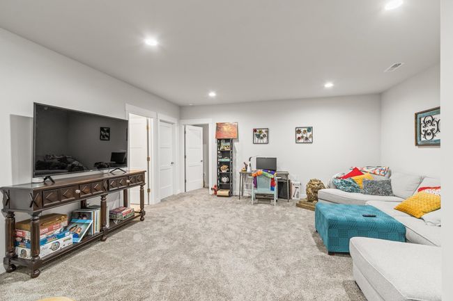 1 - 6558 Vista Vly, Condo with 3 bedrooms, 3 bathrooms and null parking in WINDSOR WI | Image 44