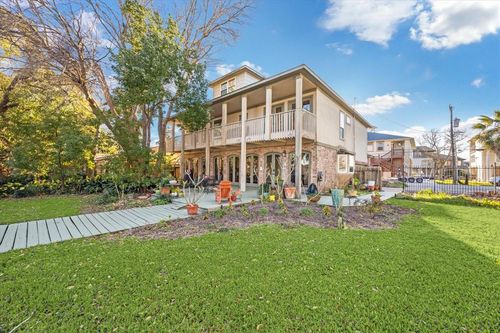 5 Harbor Ln, Kemah, TX, 77565-2649 | Card Image