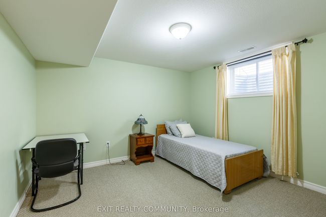 4369 Sixth St, House other with 4 bedrooms, 2 bathrooms and 2 parking in Petrolia ON | Image 37