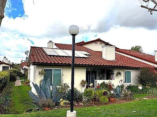 219-2425 Cranston Dr., Escondido, CA, 92025 | Card Image