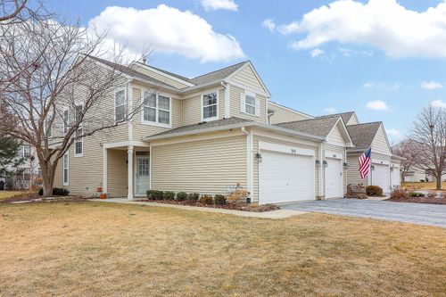 2810 White Thorn Cir, Naperville, IL, 60564-4753 | Card Image