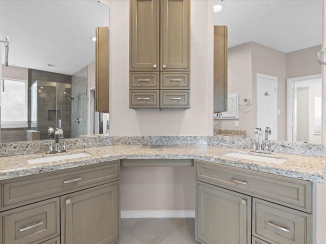 4688 Thanksgiving Ln, House other with 5 bedrooms, 4 bathrooms and null parking in Plano TX | Image 22